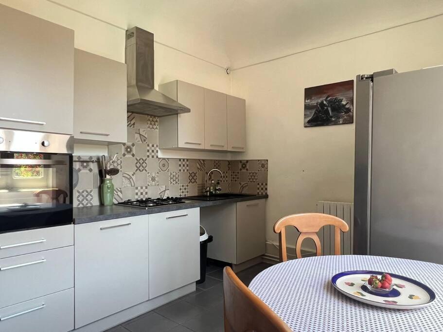 Apartment Dans Maison